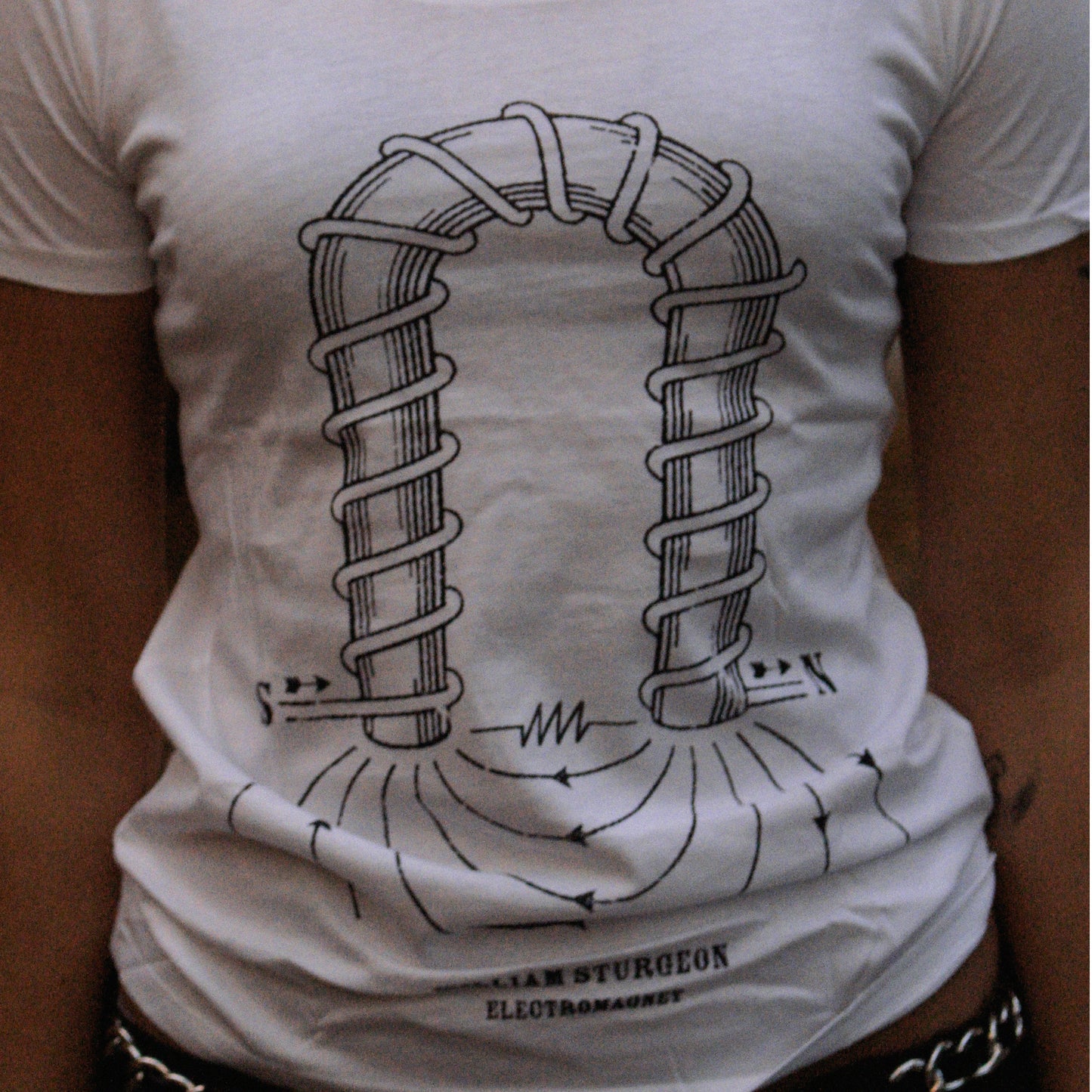 Sturgeon - Fem White Tee