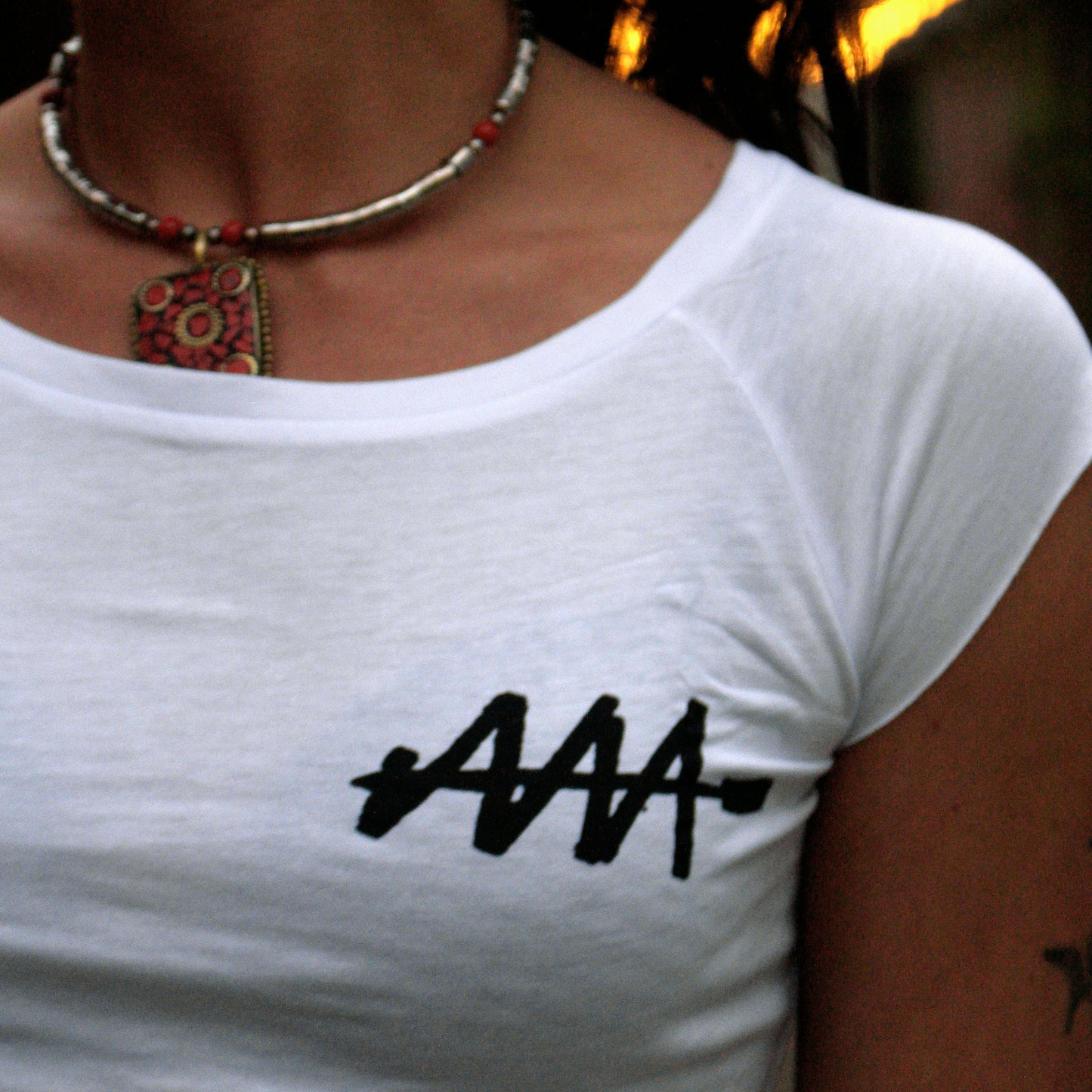 OWN AAA - Fem Branded White Tee